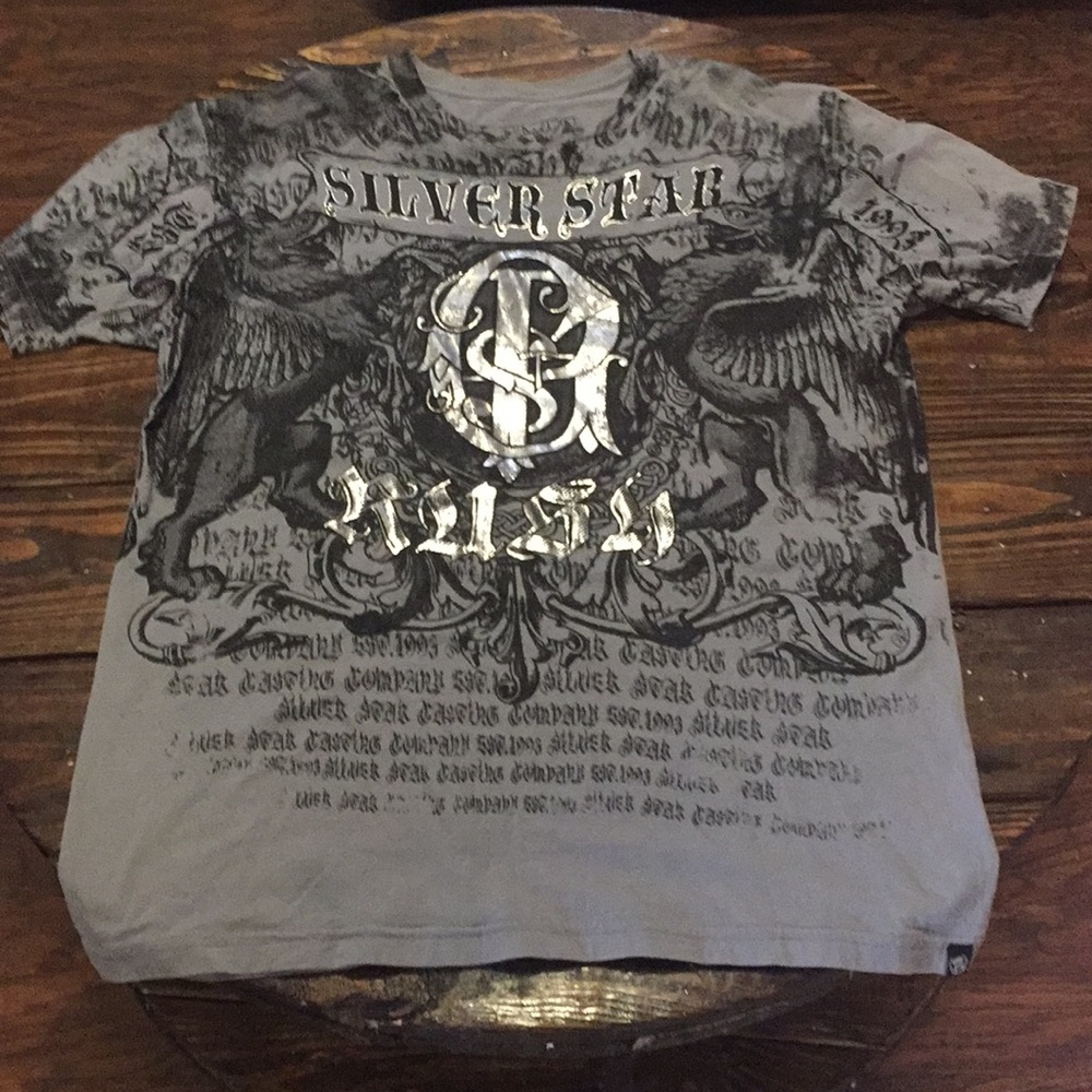 NWOT Silver Star tee